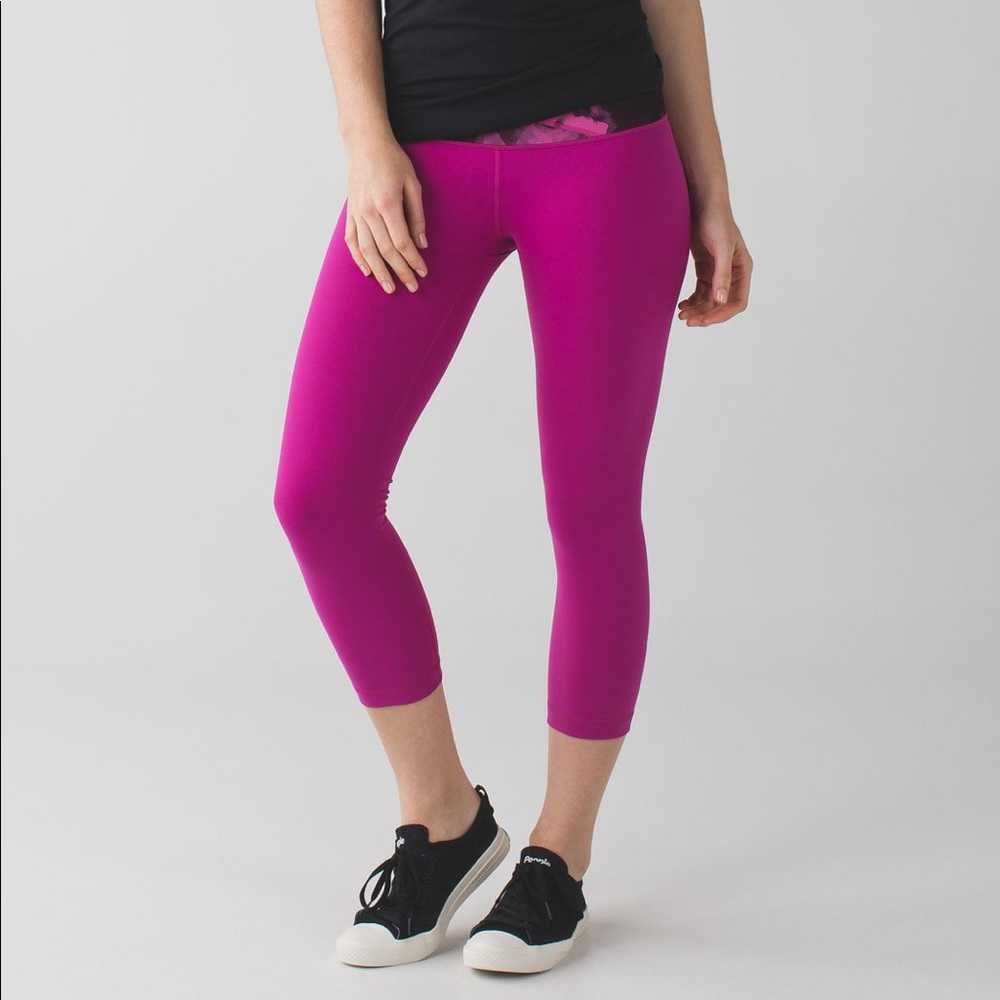 Lululemon Wunder Under Tight High Rise size 6